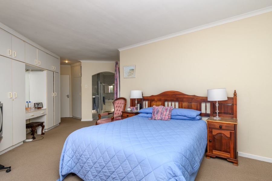 4 Bedroom Property for Sale in Brymore Eastern Cape